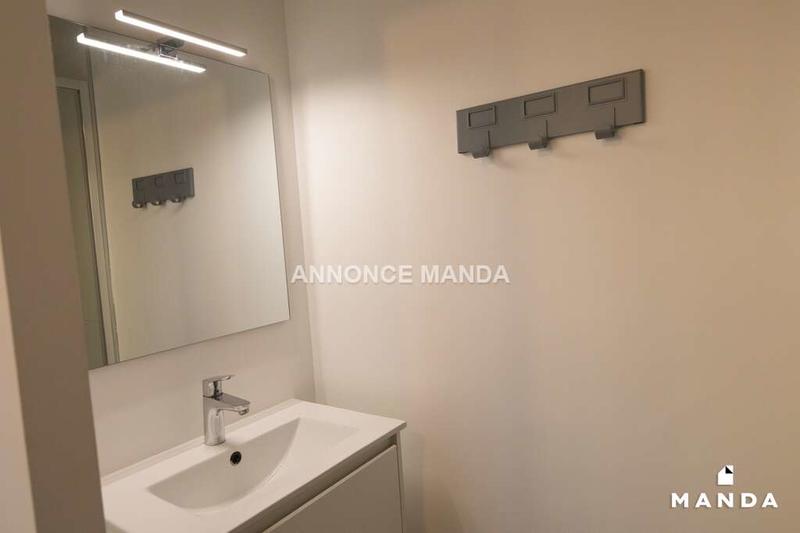 Chambre - 11 m² - 5 pièces