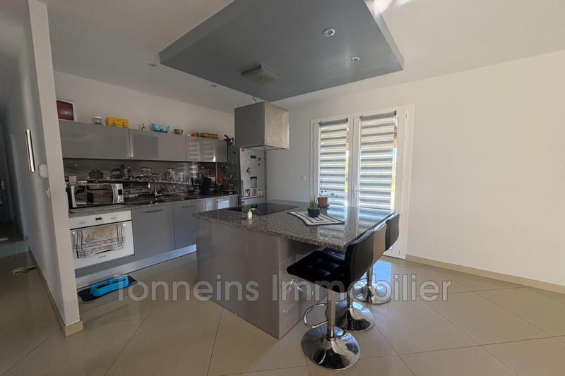 Maison - 104 m² - 5 pièces