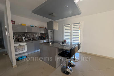 Maison - 104 m² - 5 pièces