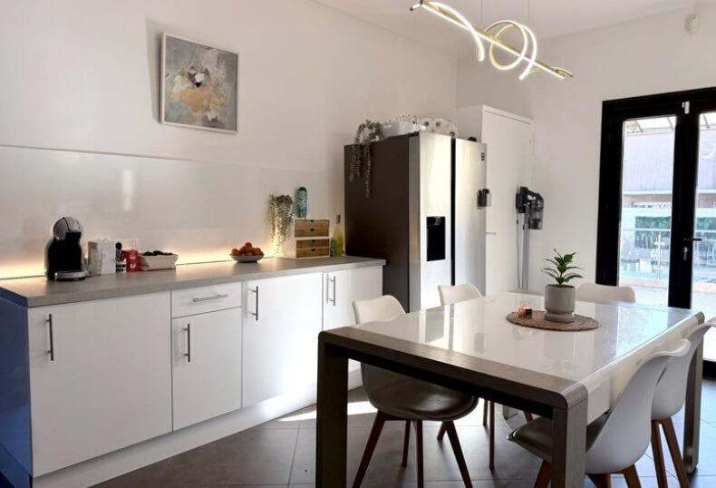 Villa - 200 m² - 7 pièces