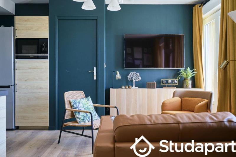 Chambre - 9 m² - 1 pièce