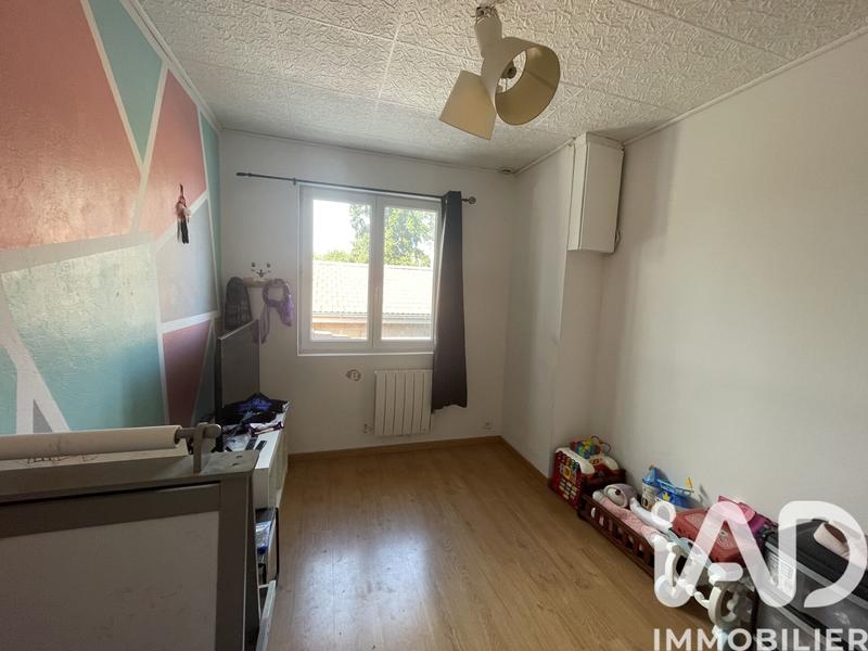 Maison - 181 m² - 9 pièces