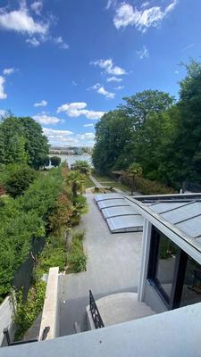 Maison - 340 m² - 5 pièces