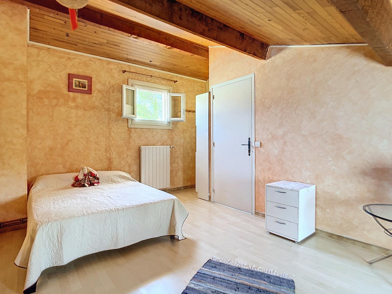 Maison - 200 m² - 7 pièces