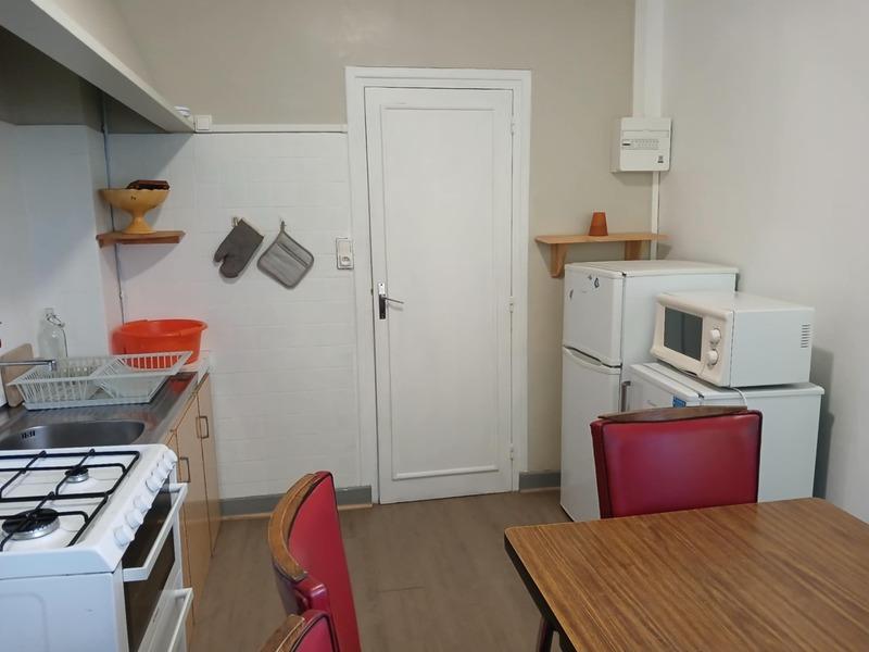 Immeuble - 218 m² - 14 pièces