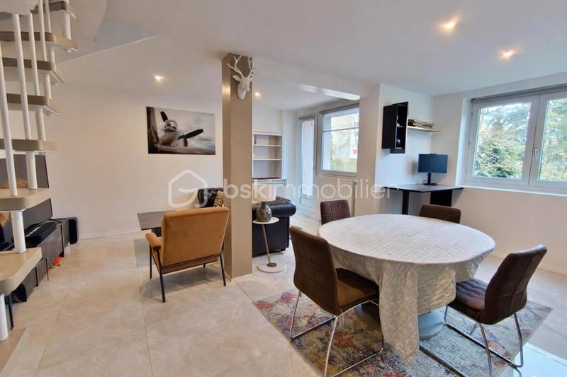 Duplex - 80 m² - 4 pièces