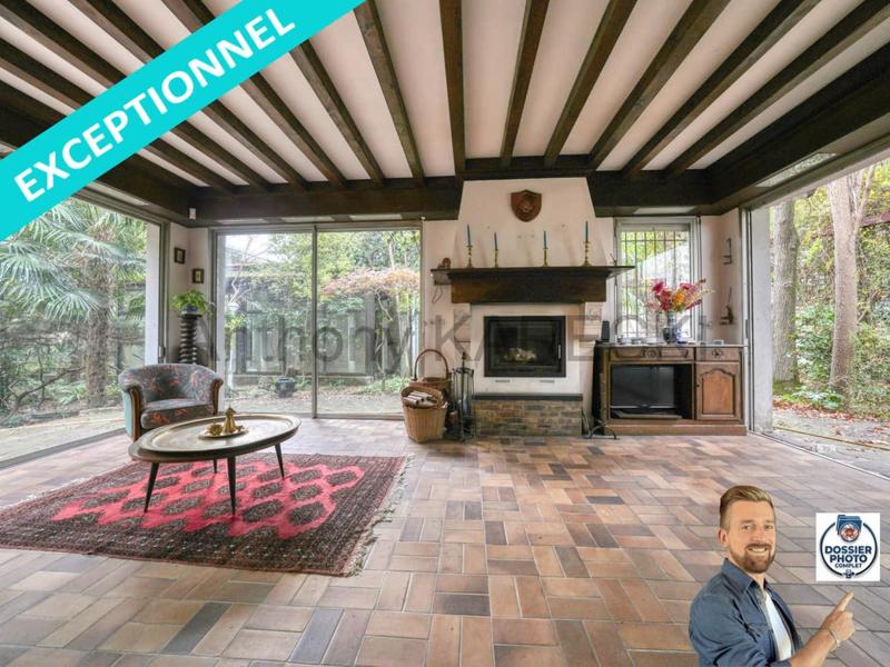 Maison - 400 m² - 14 pièces