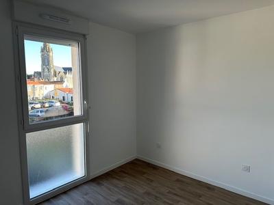 Appartement - 82 m² - 4 pièces