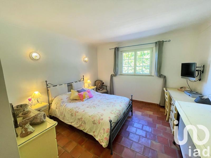 Maison - 200 m² - 5 pièces