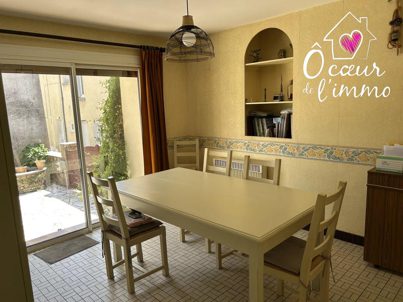 Maison - 143 m² - 6 pièces