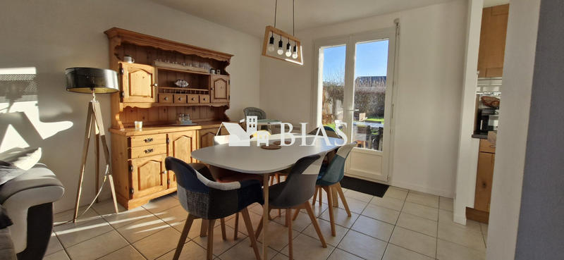 Maison - 106 m² - 6 pièces