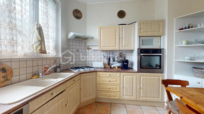 Maison - 145 m² - 7 pièces