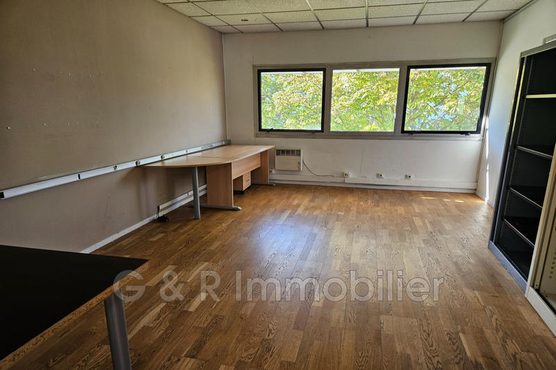 Bureau - 110 m²