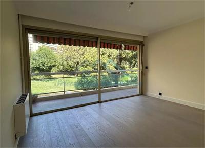 Appartement - 95 m² - 4 pièces