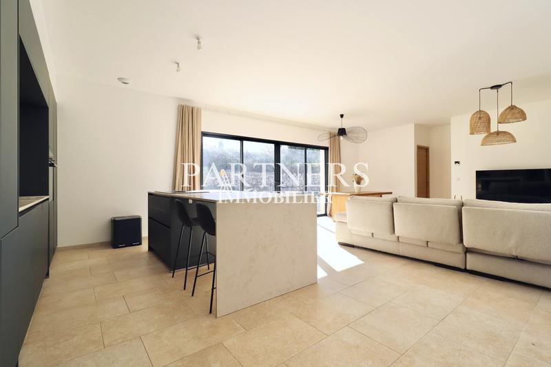 Maison - 116 m² - 4 pièces