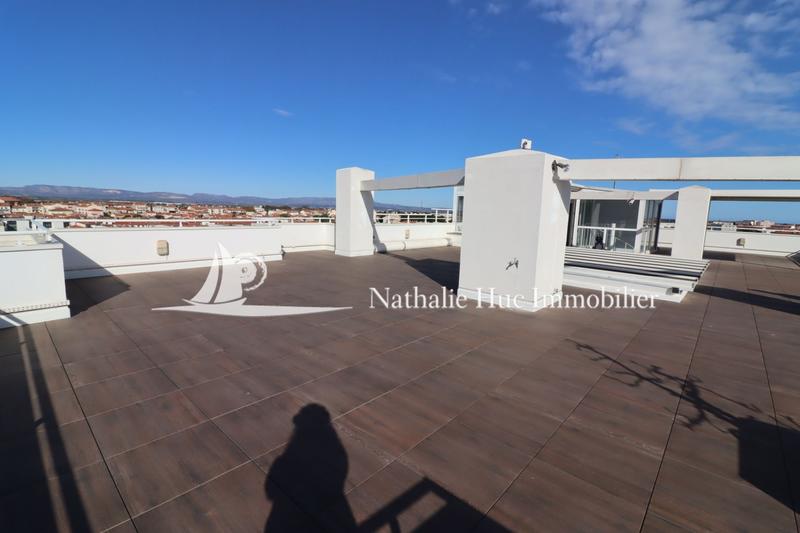 Appartement - 250 m² - 5 pièces