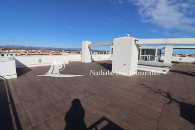 Appartement - 250 m² - 5 pièces