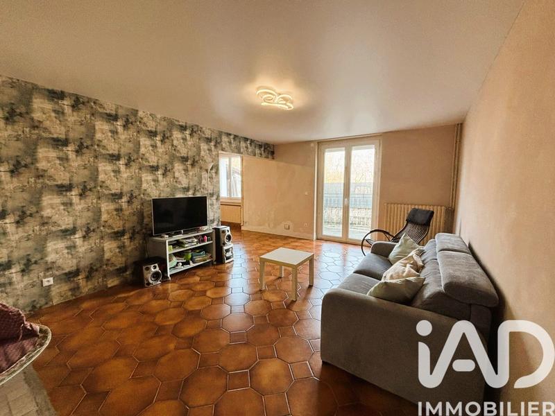 Maison - 145 m² - 6 pièces