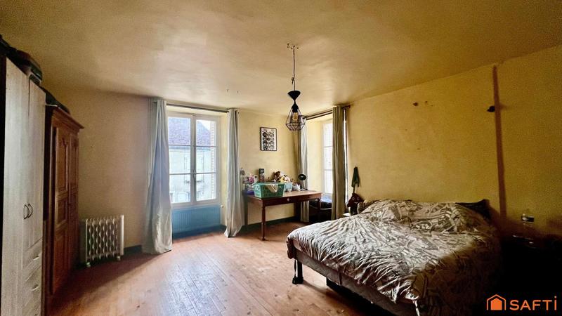 Maison - 180 m² - 6 pièces