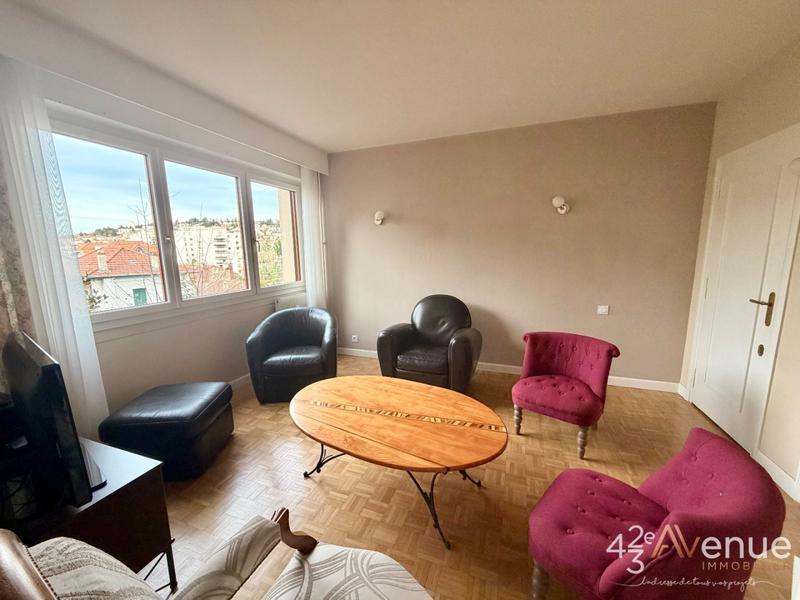 Appartement - 144 m² - 5 pièces