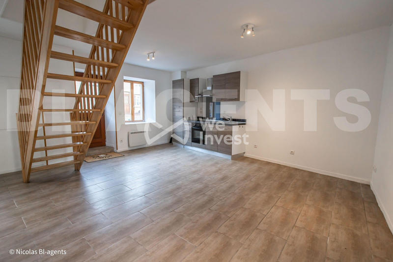 Maison - 75 m² - 5 pièces