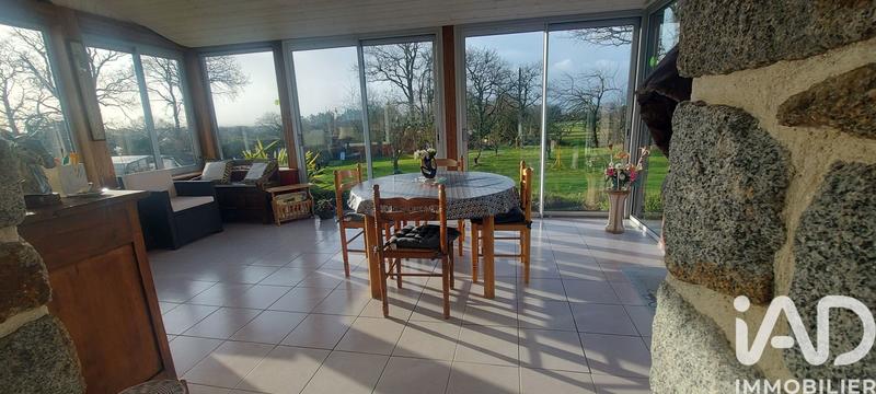 Maison - 95 m² - 5 pièces