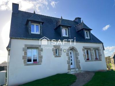 Maison - 149 m² - 8 pièces