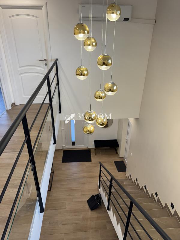 Maison d'architecte - 154 m² - 6 pièces