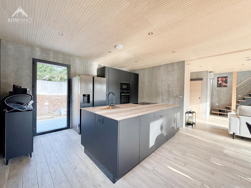 Maison - 129 m² - 4 pièces