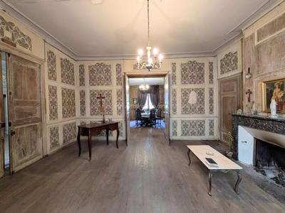 Hôtel particulier - 216 m² - 9 pièces