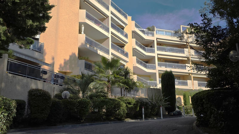 Viager - Appartement - 71 m² - 3 pièces