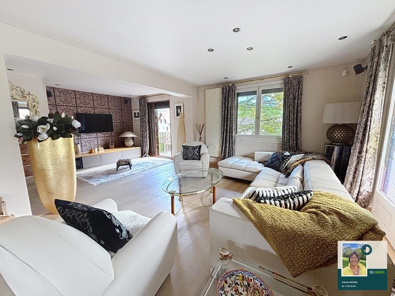 Villa - 410 m² - 24 pièces