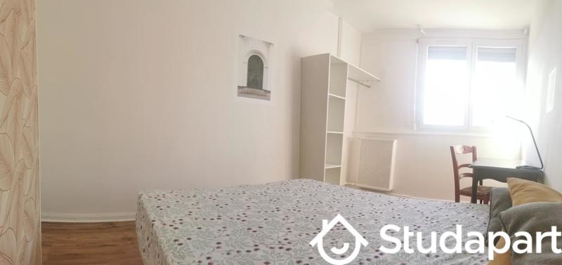 Chambre - 16 m² - 1 pièce