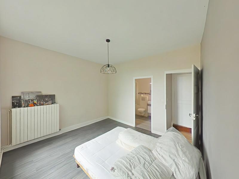 Maison - 135 m² - 6 pièces