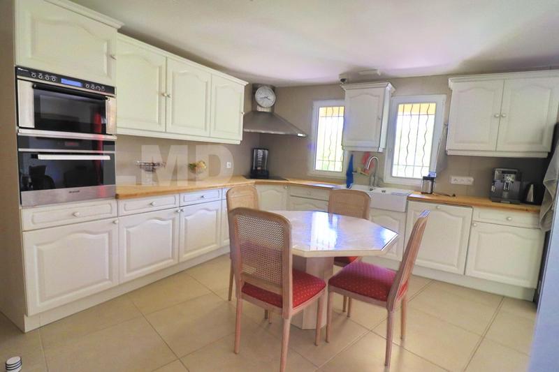 Maison - 172 m² - 5 pièces