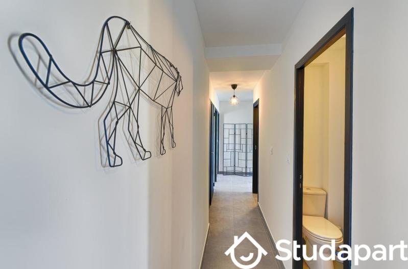 Chambre - 15 m² - 1 pièce