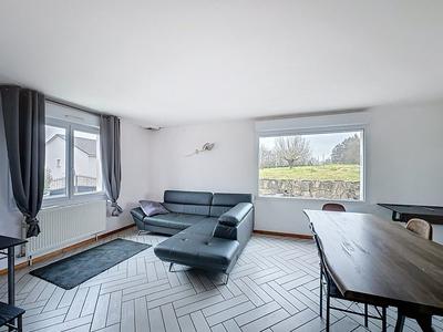 Maison - 173 m² - 8 pièces