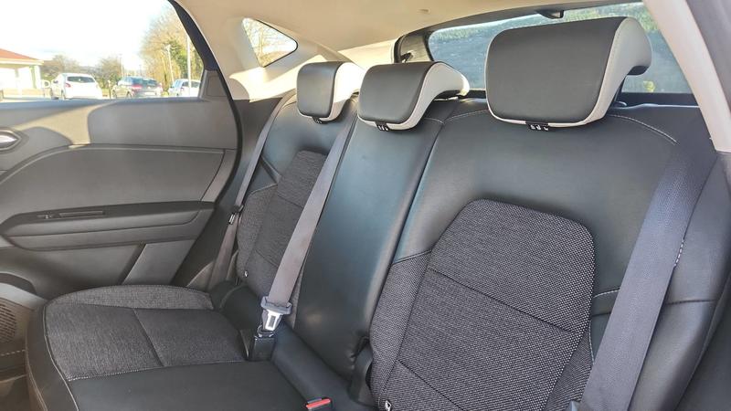 Renault Captur II 1.0 TCe 100 Intens