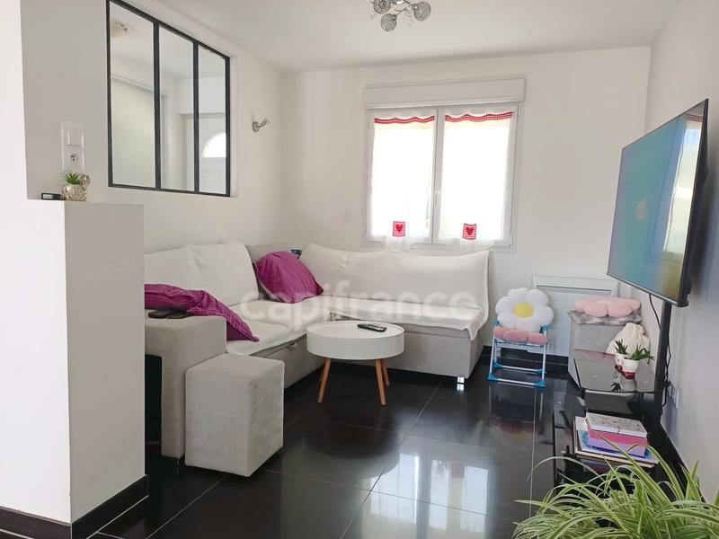 Maison - 113 m² - 6 pièces