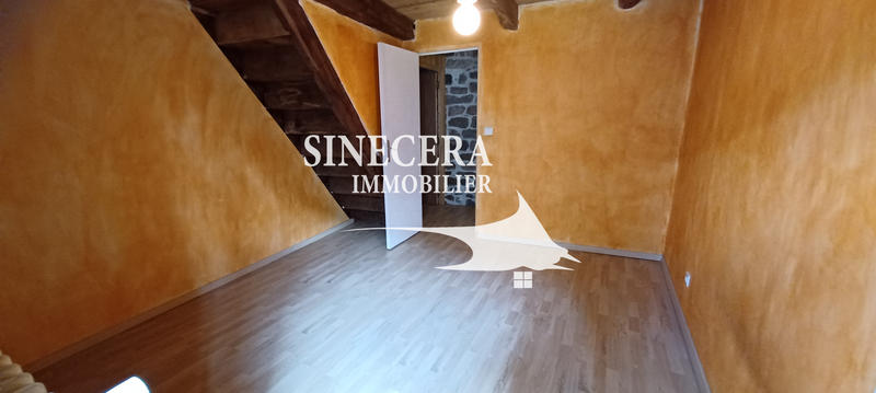 Maison - 240 m² - 7 pièces