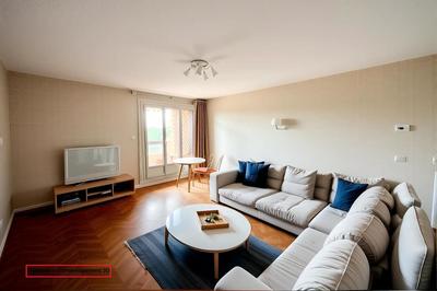 Appartement - 81 m² - 3 pièces