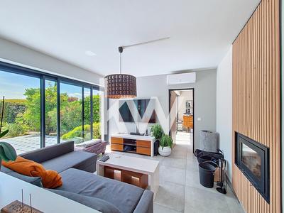 Villa - 254 m² - 7 pièces