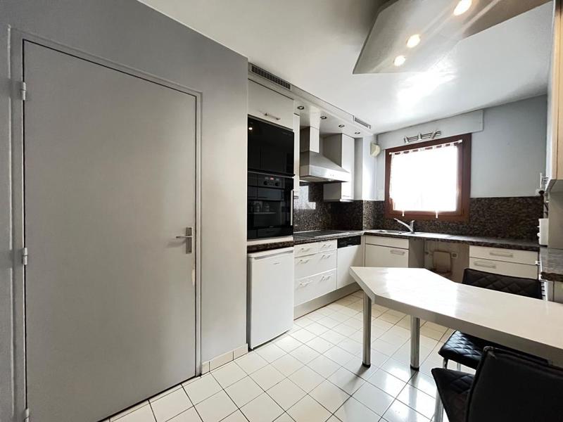 Appartement - 103 m² - 3 pièces