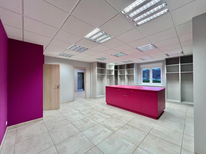 Bureau - 107 m² - 2 pièces