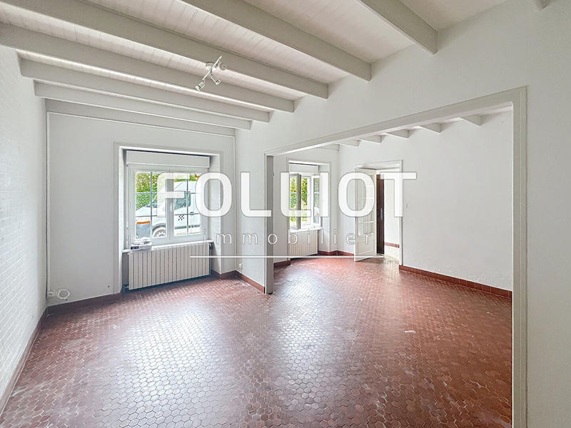 Maison - 92 m² - 6 pièces