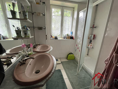 Maison - 107 m² - 4 pièces