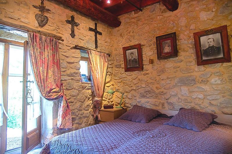 Demeure - 571 m² - 24 pièces