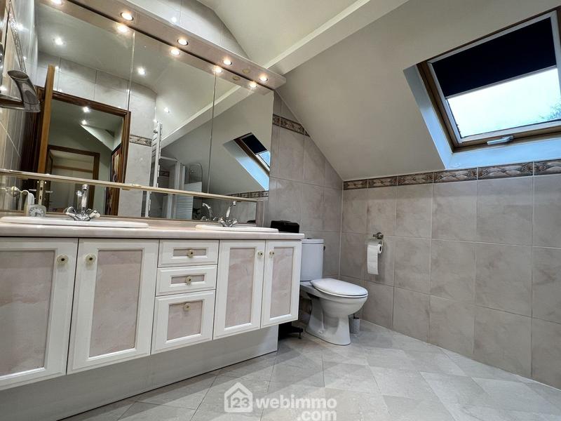 Maison de ville - 118 m² - 5 pièces