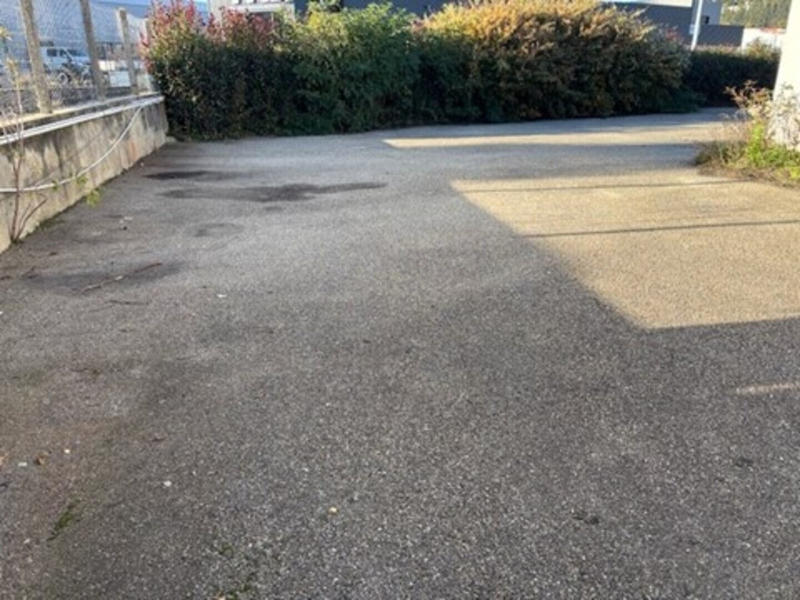 Local d'activité / Entrepôt - 100 m²