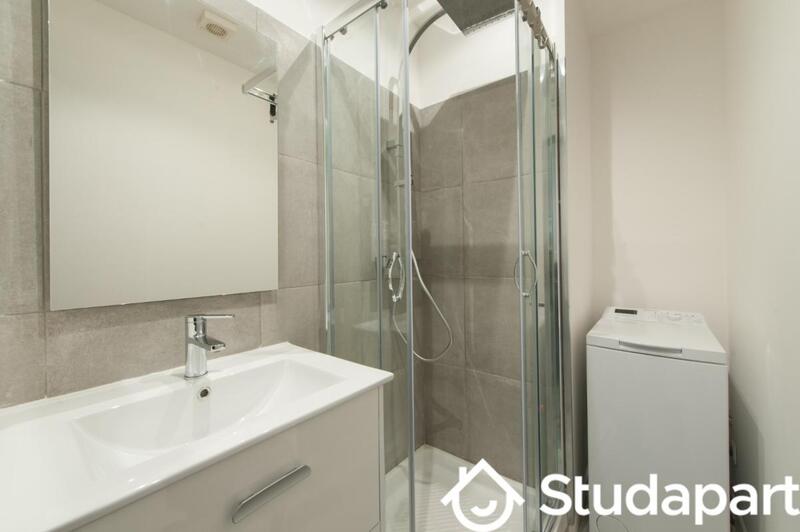 Chambre - 13 m² - 1 pièce